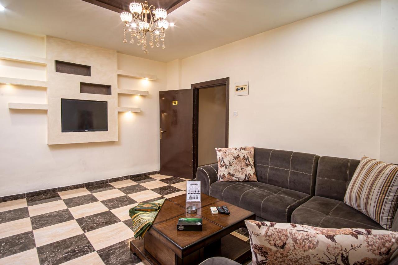 Al Riyati Hotel Apartments Akaba Buitenkant foto