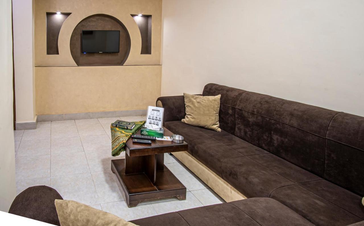 Al Riyati Hotel Apartments Akaba Buitenkant foto