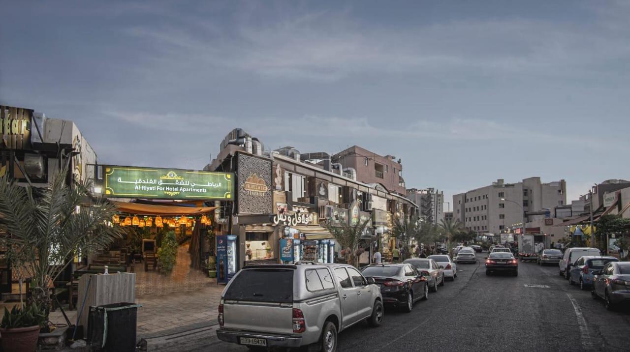 Al Riyati Hotel Apartments Akaba Buitenkant foto