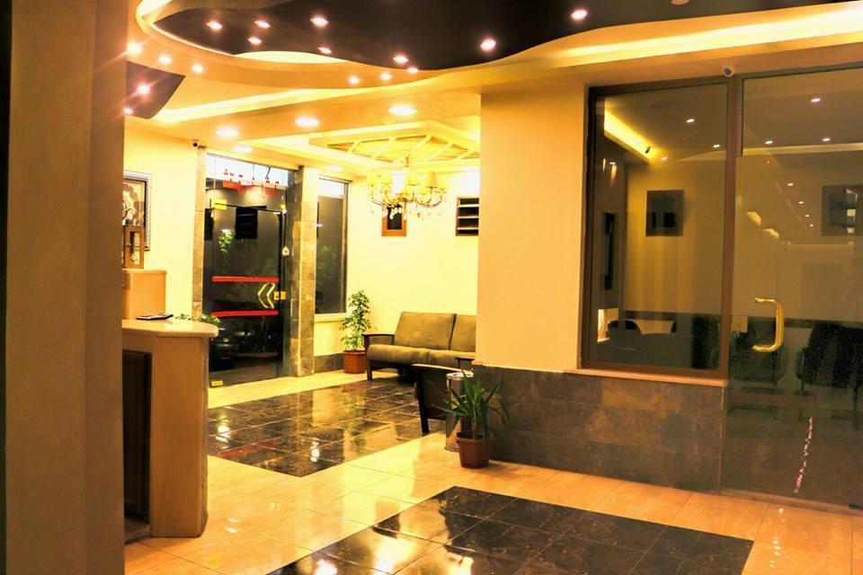 Al Riyati Hotel Apartments Akaba Buitenkant foto