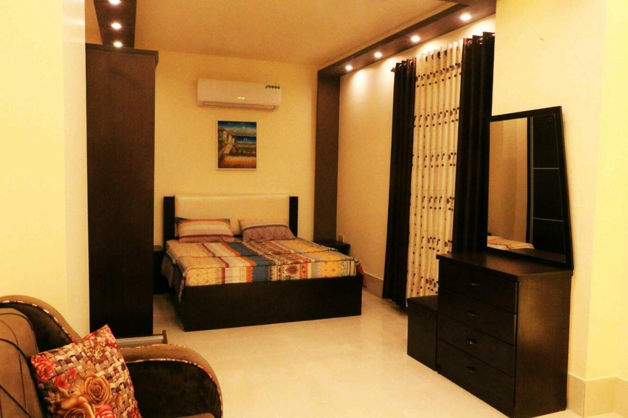 Al Riyati Hotel Apartments Akaba Buitenkant foto